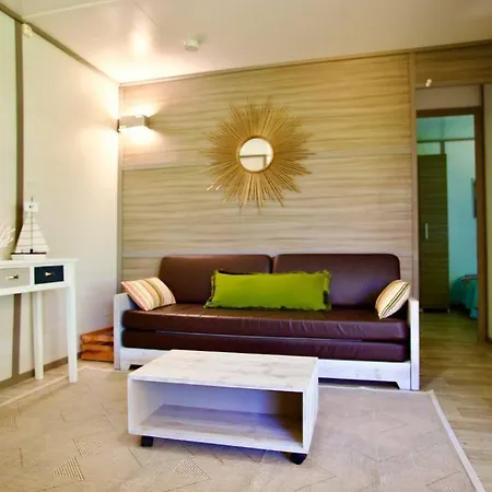 Campo Vecchio Sole Et Piscine * Ghisonaccia