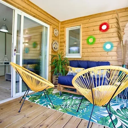 Campo Vecchio Sole Et Piscine Dağ evi Ghisonaccia